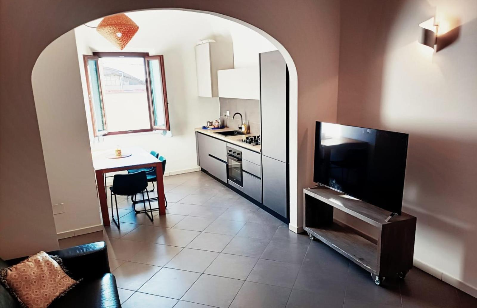 Апартаменты Lucky House Pisa Кашина Экстерьер фото